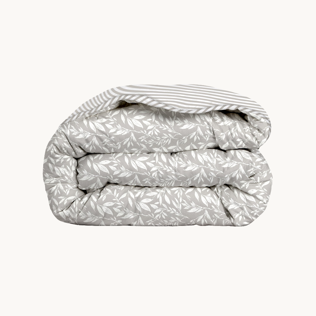 2-in-1 Duvet Cover and Bedspread in Taupe Gray – Reversible Teddy Fabric for All Seasons, Breathable and Durable 0