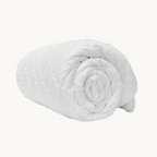 2-in-1 Duvet and Bedspread - Matte Satin Summer Duvet in White, Heat-Regulating and Breathable 4