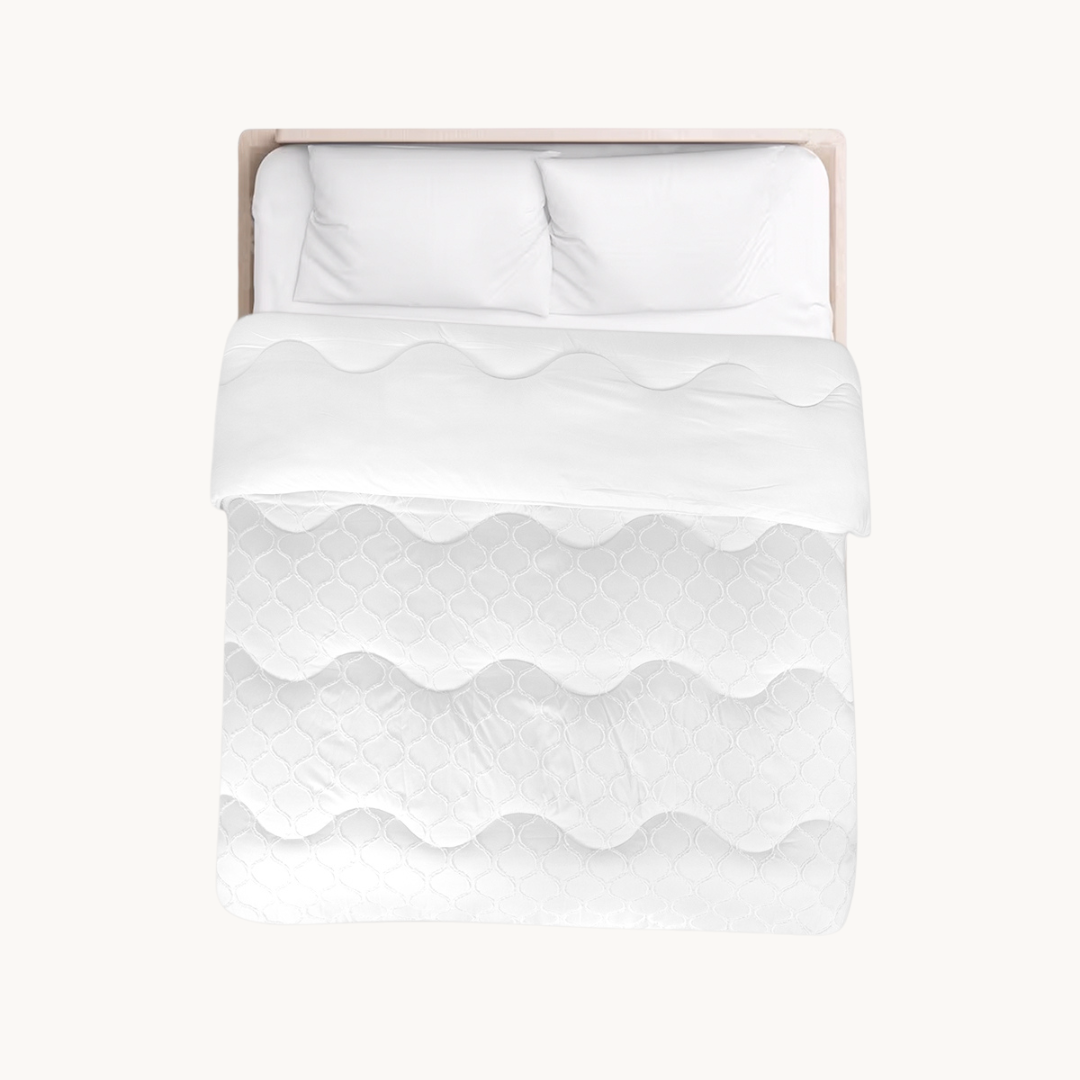 2-in-1 Duvet and Bedspread - Matte Satin Summer Duvet in White, Heat-Regulating and Breathable 6