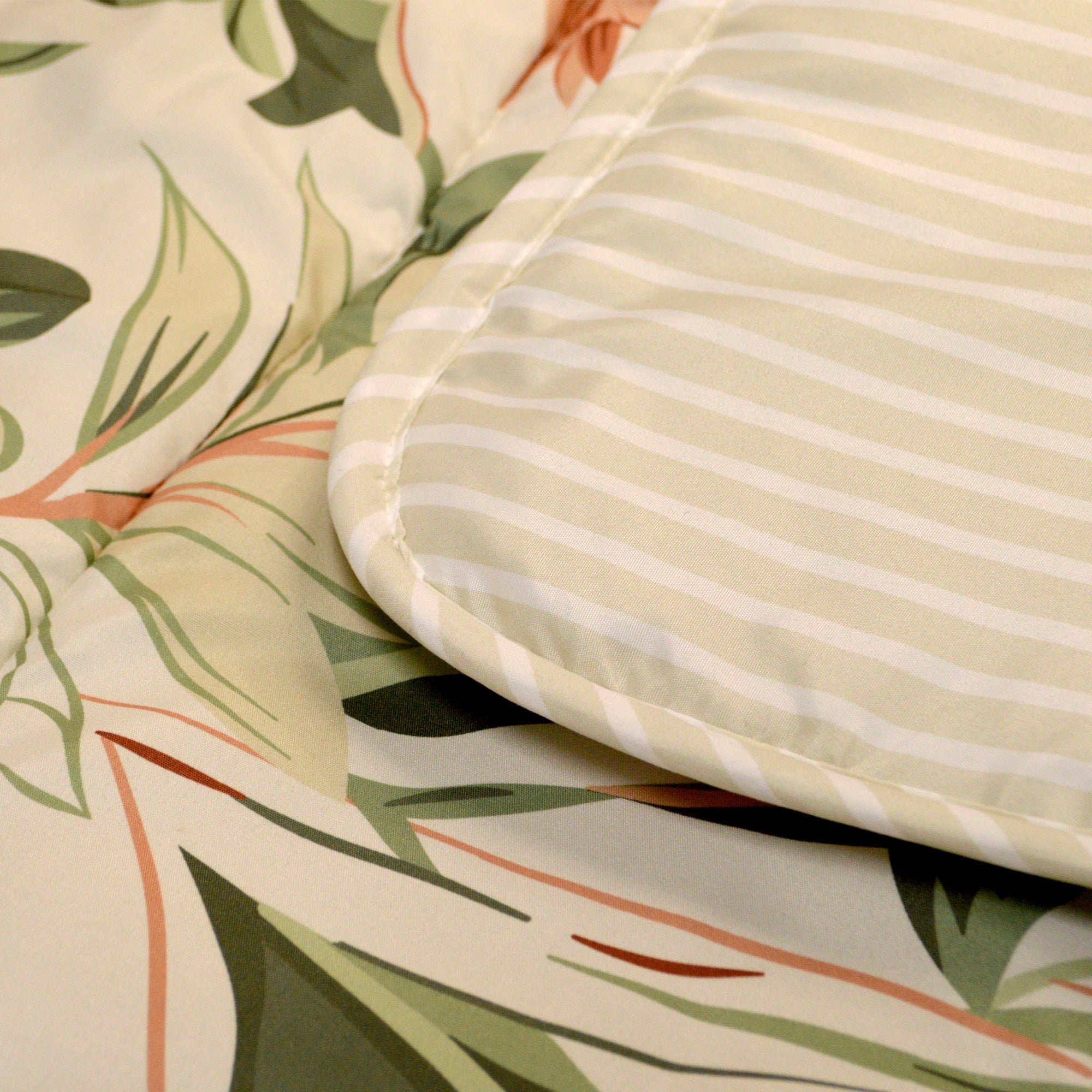 2-in-1 Floral Green Duvet Without Cover – Reversible Teddy Fabric for All Seasons 3