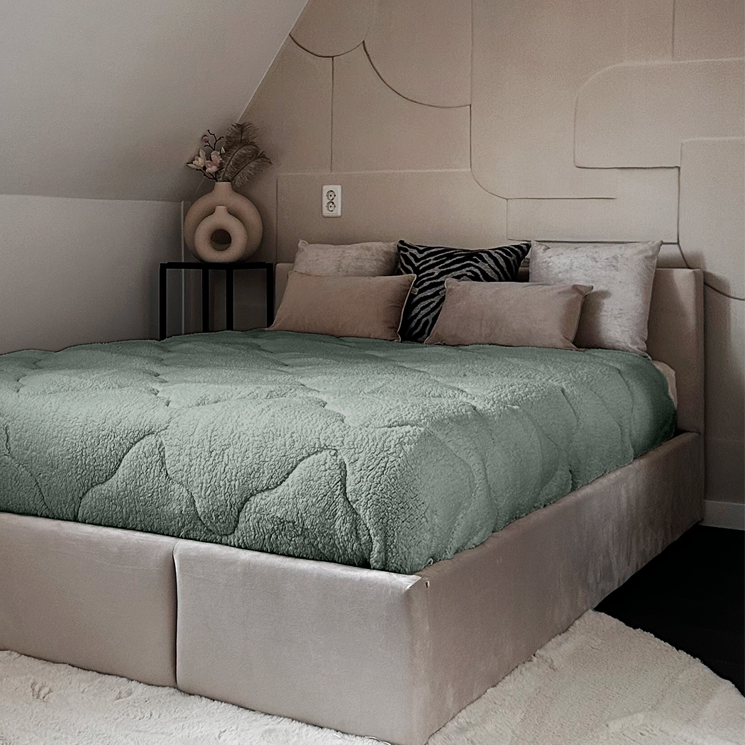 2-in-1 Teddy Duvet in Jade Green - Soft, Breathable, Year-Round Comfort, Easy Care, 140x200 cm, 200x200 cm, 240x200 cm 1