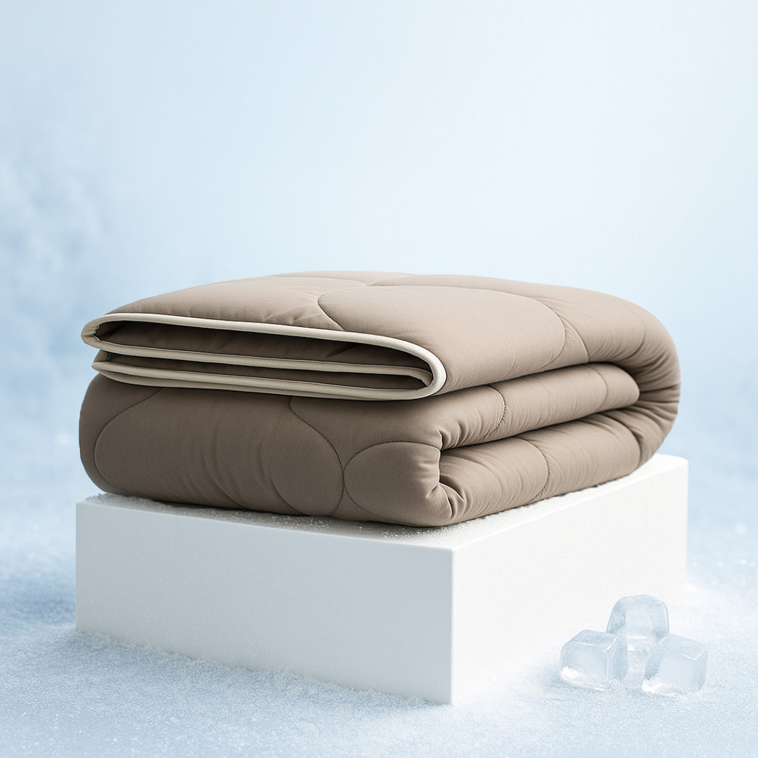 Cooling Duvet Without Cover – Soft Satin Fabric, Heat-Regulating for Summer and Spring – 140x220 cm, 200 g/m² Filling 2