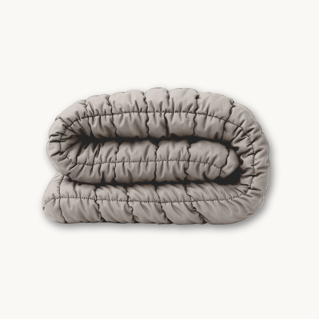 Fluffy Cube Duvet in Warm Gray – 2-in-1 Duvet and Bedspread for All Seasons 0