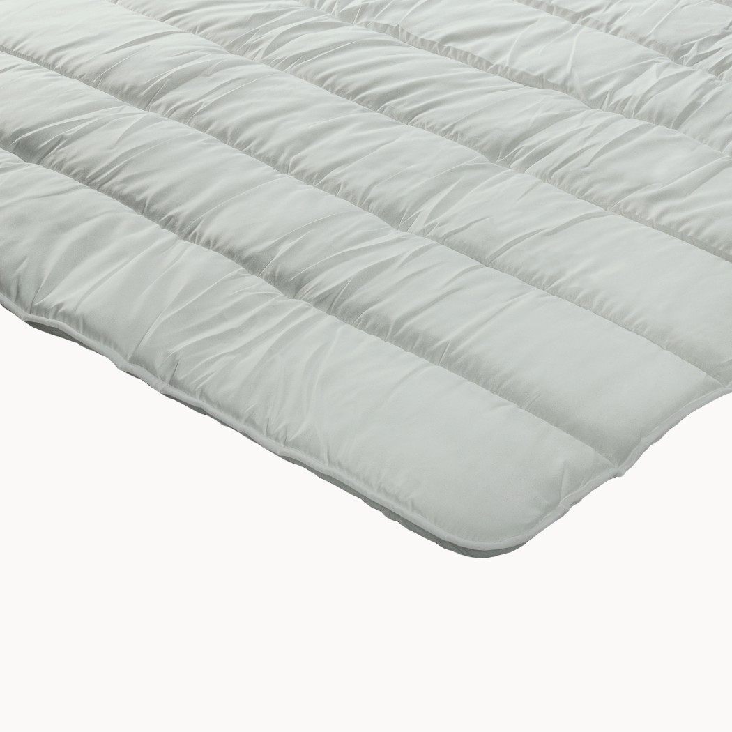 Matte Satin 2-in-1 Duvet and Bedspread, Breathable Fabric, Lightweight Filling, Gray, Available in Multiple Sizes 3