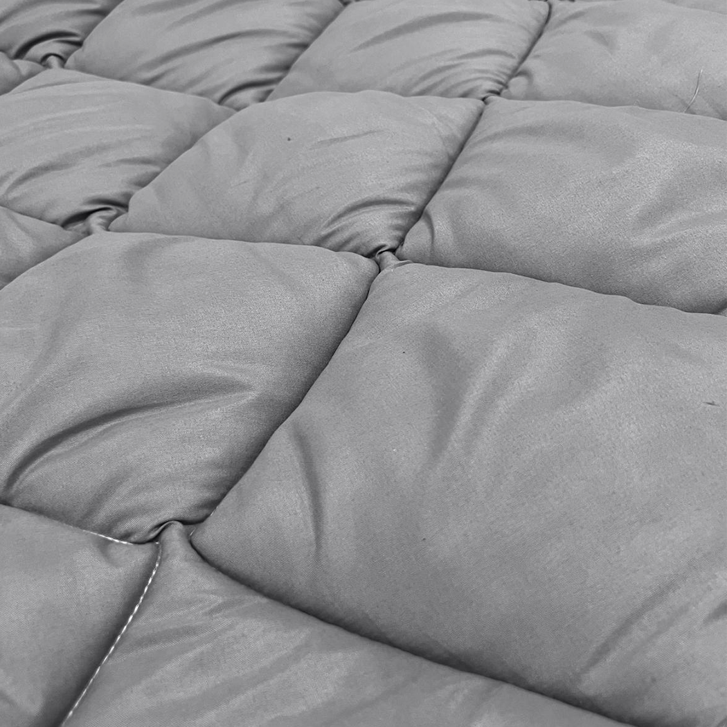 Matte Satin Duvet 2-in-1 Bedspread – Gray, 220cm Long, Breathable, Easy Care, Ideal for Summer and Transitional Seasons 4