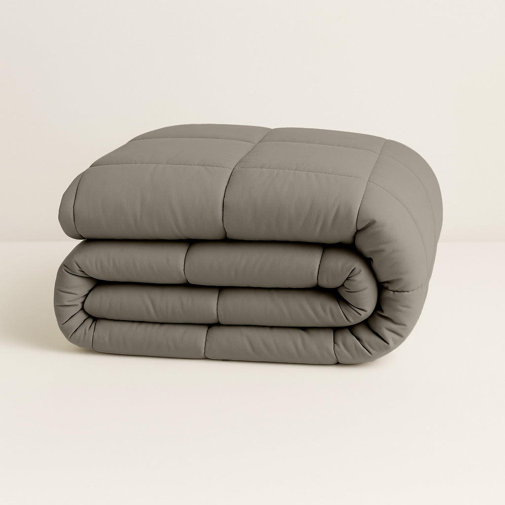 Matte Satin Duvet in Taupe – Easy Care, Breathable and Stylish 0