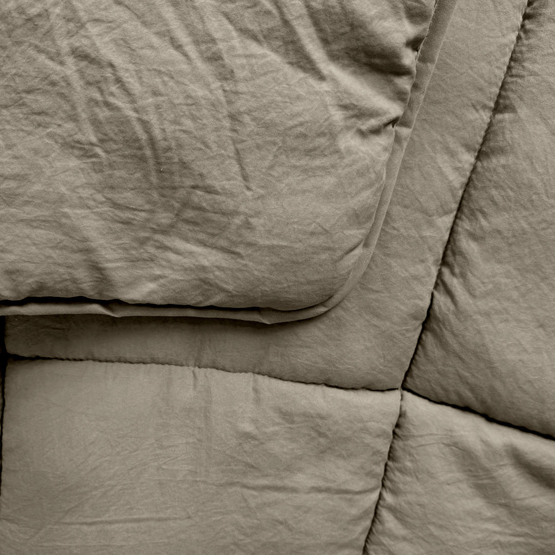 Matte Satin Duvet in Taupe – Easy Care, Breathable and Stylish 7